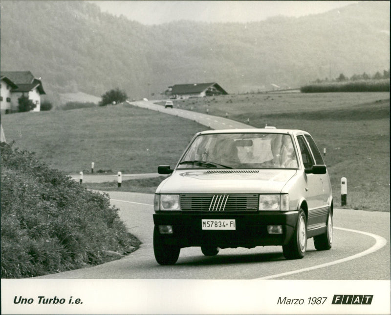 Fiat Uno Turbo i.e - Vintage Photograph