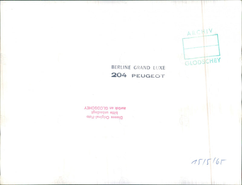 Peugeot 204 Berline Grand Luxe - Vintage Photograph
