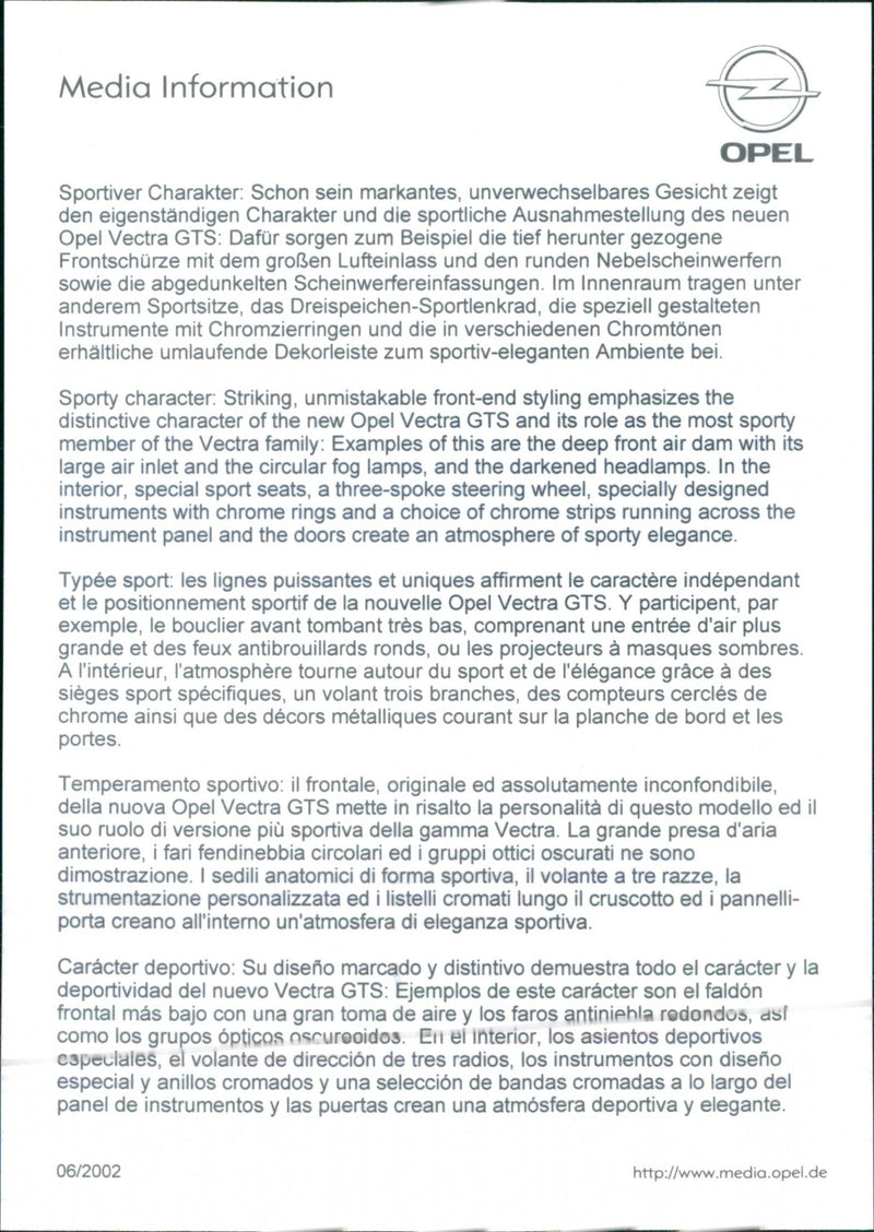 2002 Opel Vectra GTS - Vintage Photograph