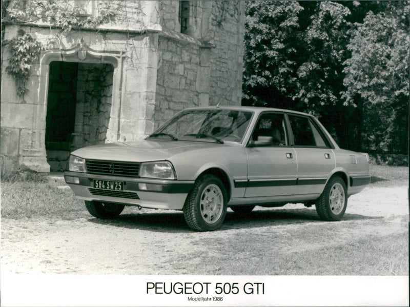 1986 Peugeot 505 GTI - Vintage Photograph