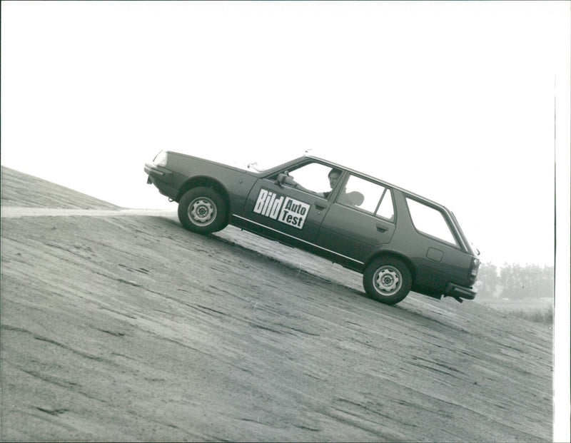 1984 Renault 18 - Vintage Photograph