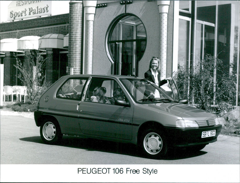 Peugeot 106 Free Style - Vintage Photograph