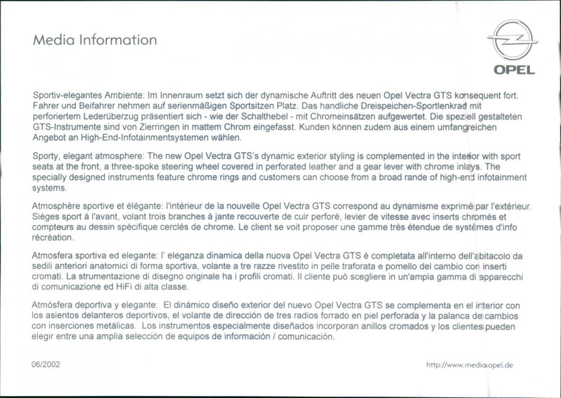 2002 Opel Vectra GTS - Vintage Photograph