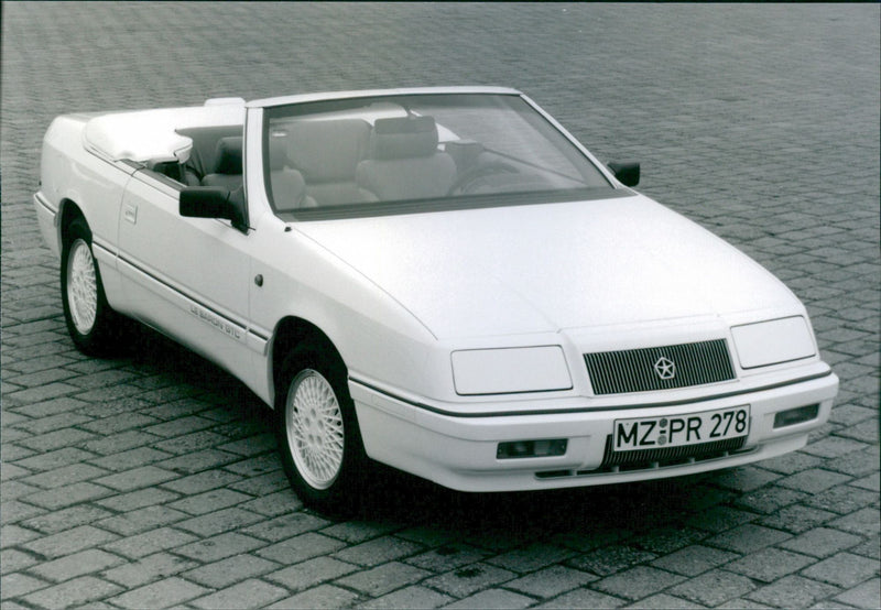 Chrysler LeBaron Cabrio V6. - Vintage Photograph