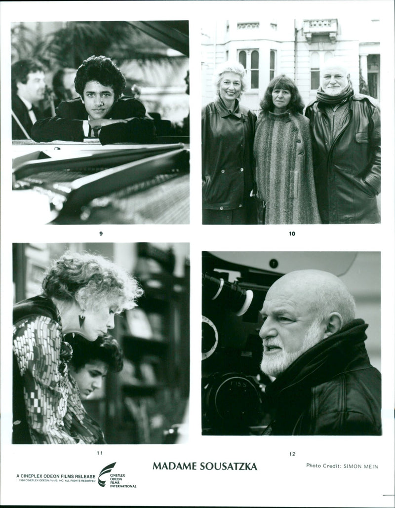 Navin Chowdhry, Shirley MacLaine, Peggy Ashcroft und John Schlesinger - Vintage Photograph