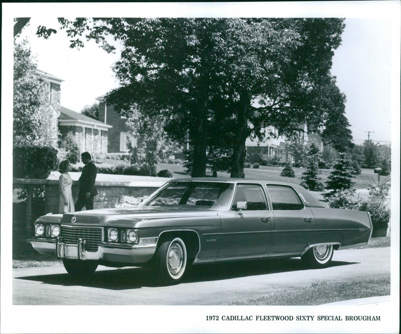 1972 CADILLAC FLEETWOOD SIXTY SPECIAL BROUGHAM - Vintage Photograph