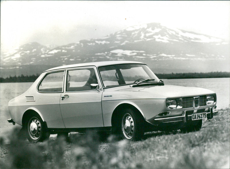 SAAB 99, model 1971 - Vintage Photograph