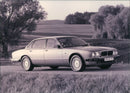 Jaguar XJ12 6.0, model 1994 - Vintage Photograph