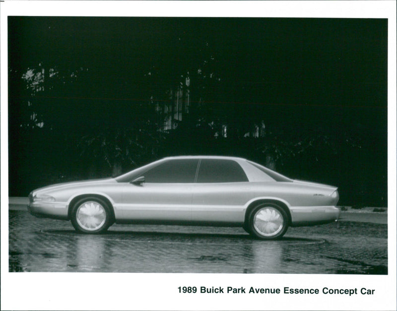 1989 Buick Park Avenue Essence Concept Car - Vintage Photograph