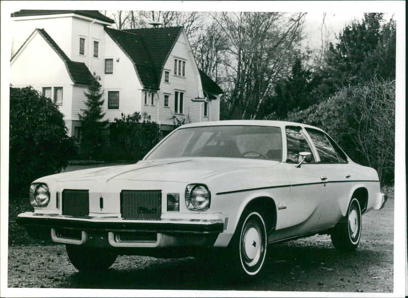 1973 Oldsmobile Cutlass Supreme - Vintage Photograph