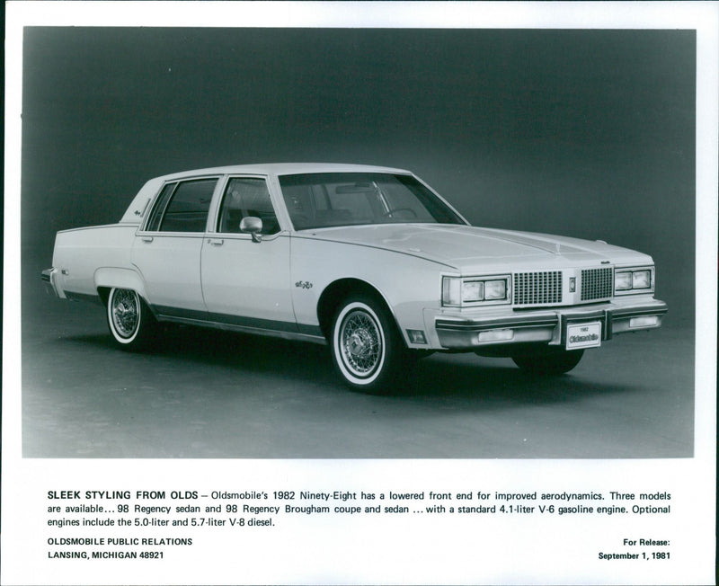 Oldsmobile 98 Regency, 1982 - Vintage Photograph