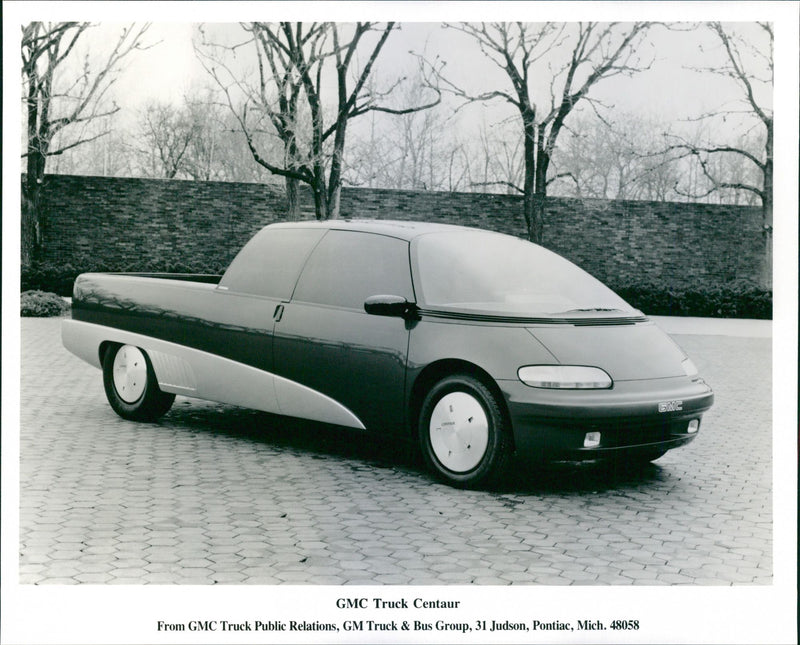 GMC Truck Centaur 1989 - Vintage Photograph