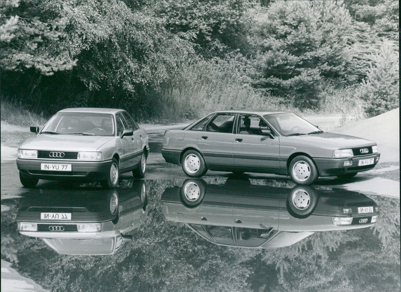Audi 80 Program 1986 - Vintage Photograph