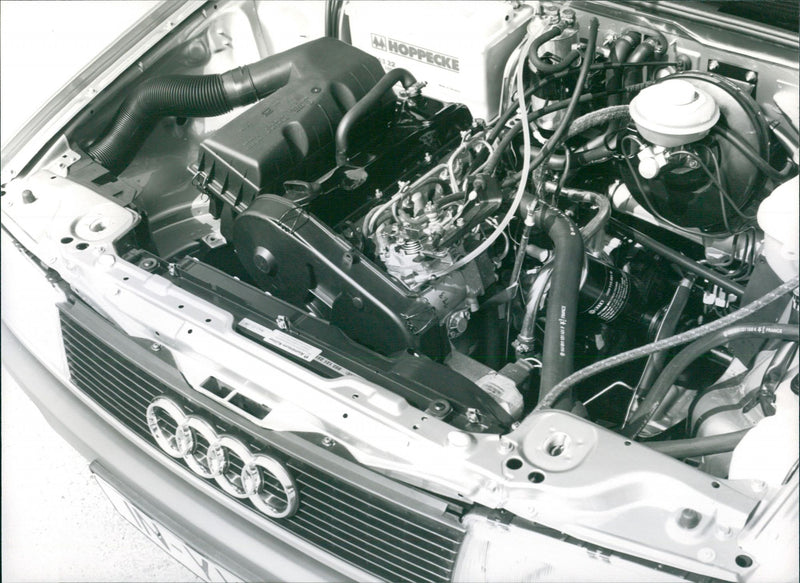 Audi 80 Program 1986 - Vintage Photograph