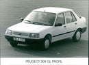 1986 Peugeot 309 GL - Vintage Photograph
