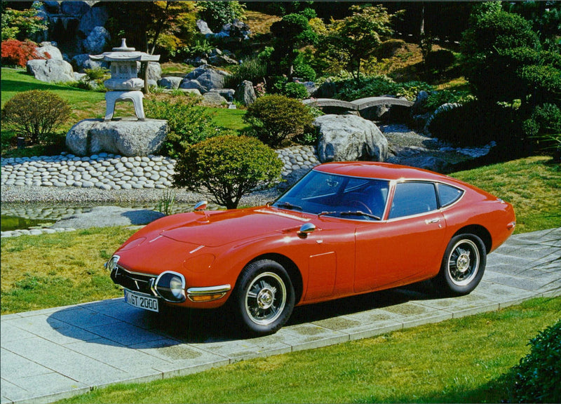 Toyota 2000GT - Vintage Photograph