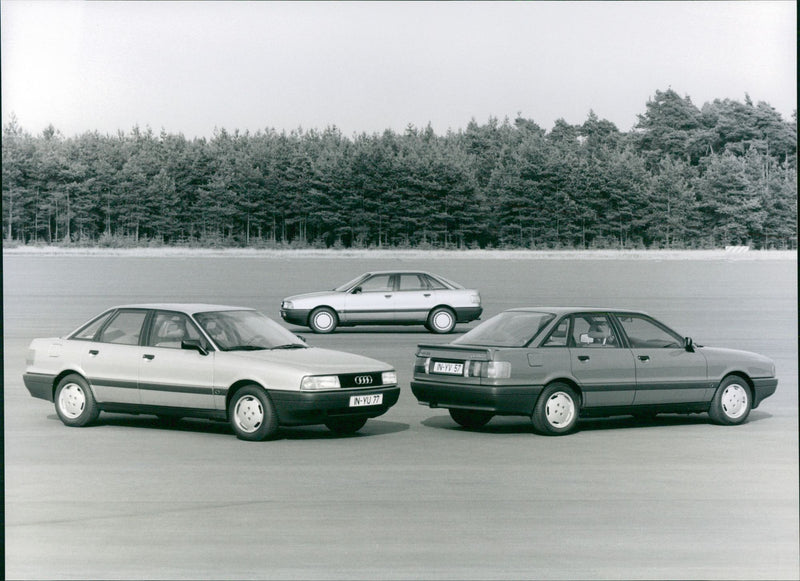 1987 Audi 80 1.8 S (left) / Audi 80 Diesel (mi) / Audi 80 quattro (right) - Vintage Photograph