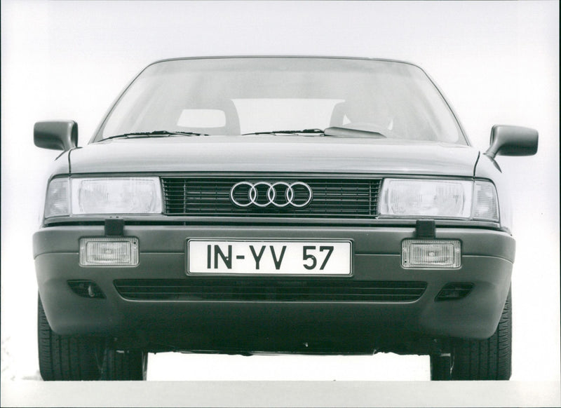 1987 Audi 80 quattro - Vintage Photograph