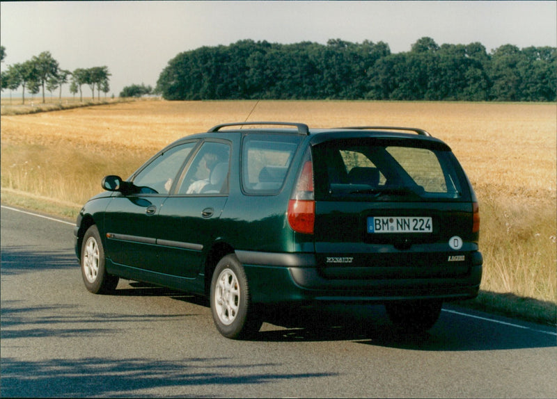 1996 Renault Laguna - Vintage Photograph