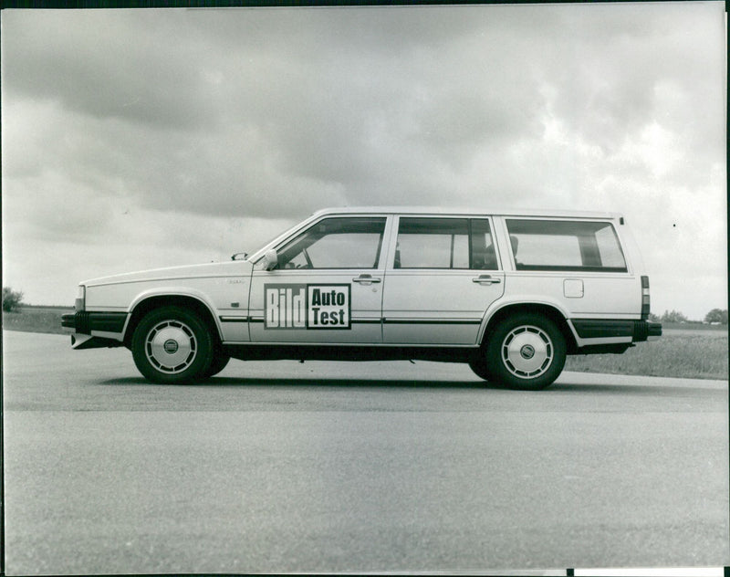 Volvo 1986 - Vintage Photograph