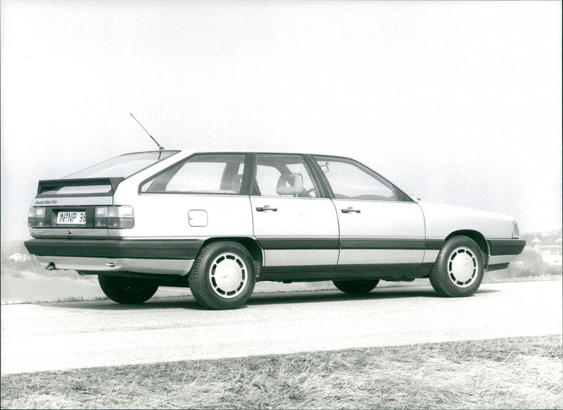 1985 Audi 100 Avant - Vintage Photograph