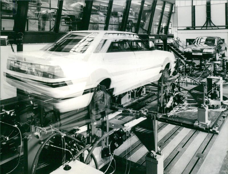 Austin Rover, 1987 , Quality Inspection - Vintage Photograph