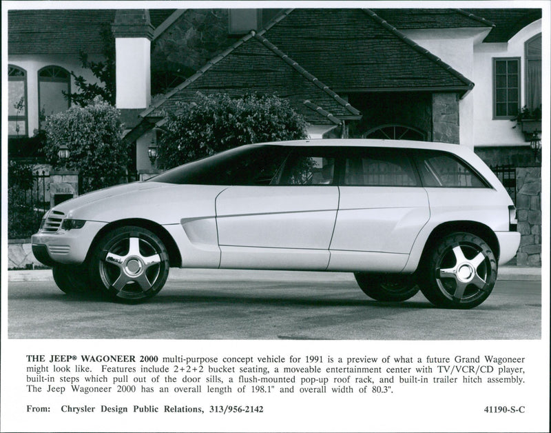 Jeep Wagoneer 2000 - Vintage Photograph