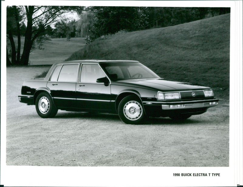 GMH Range 1990 - Vintage Photograph