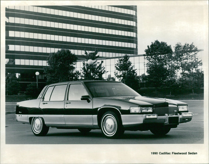 GMH Range 1990 - Vintage Photograph