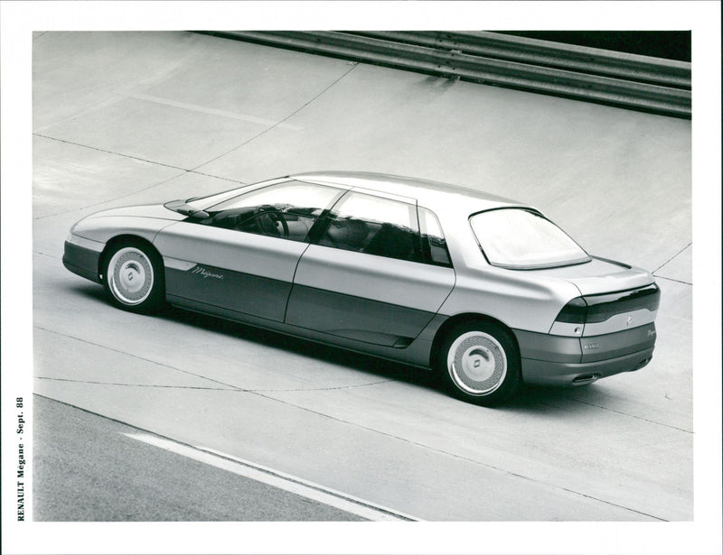 1988 Renault Mégane. - Vintage Photograph