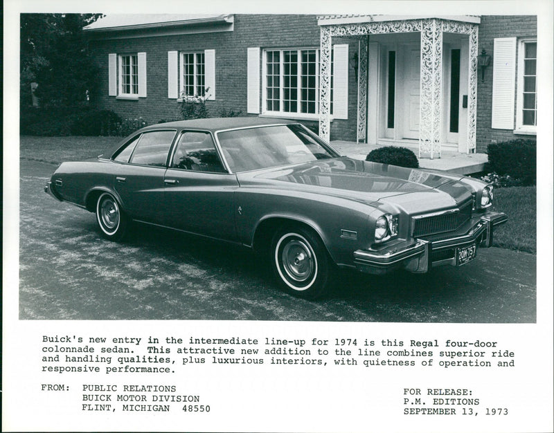 Buick Regal 1974 - Vintage Photograph
