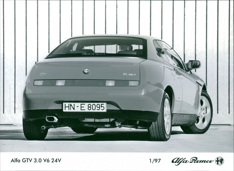 Alfa GTV 3.0 V6 24V - Vintage Photograph