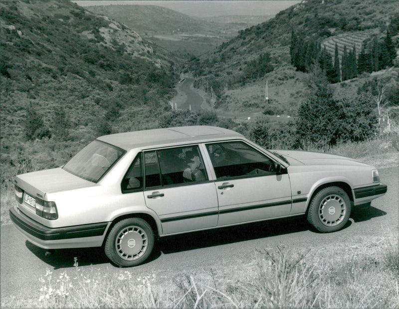 Volvo 940 GL. - Vintage Photograph