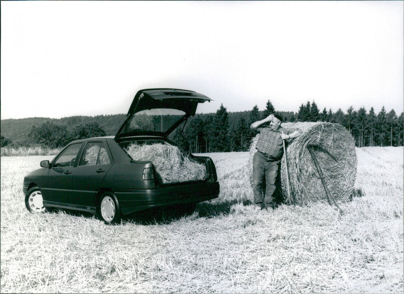 1991 Seat Toledo - Vintage Photograph