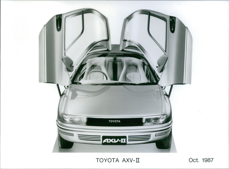 1987 Toyota AXV-II - Vintage Photograph