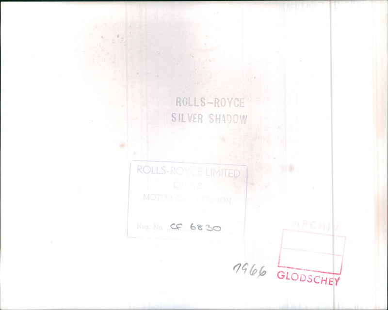 ROLLS-ROYCE SILVER SHADOW - Vintage Photograph