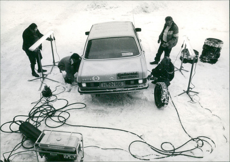 ContiContact TS 740 - Vintage Photograph