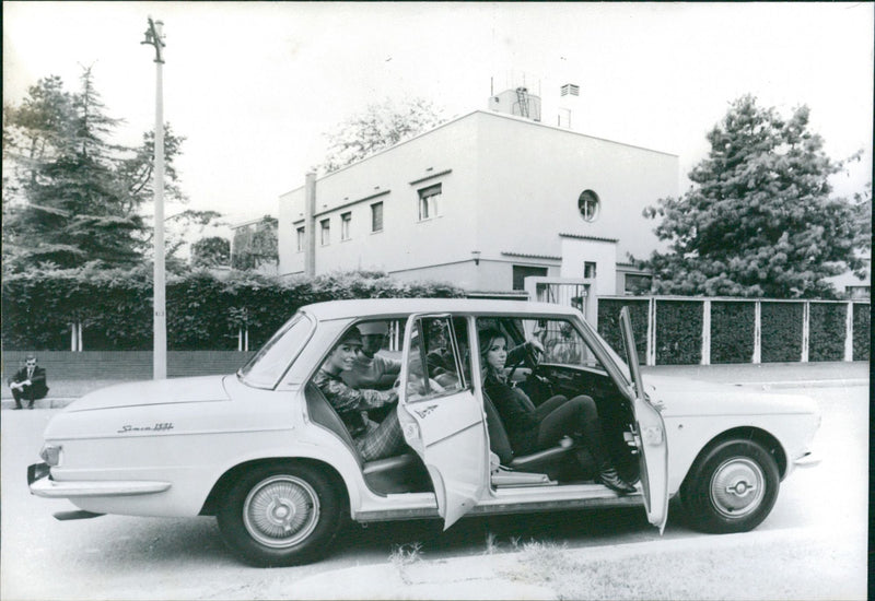 Simca 1501 - Vintage Photograph