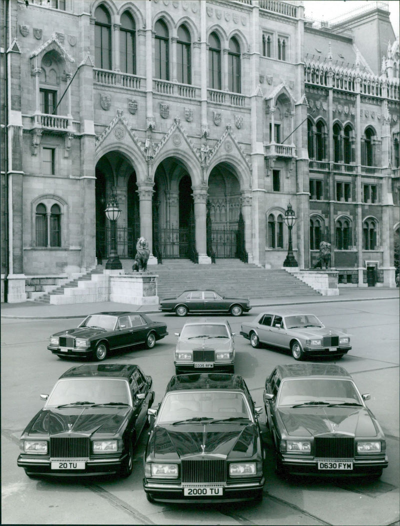 Rolls-Royce Silver Spirit II - Vintage Photograph
