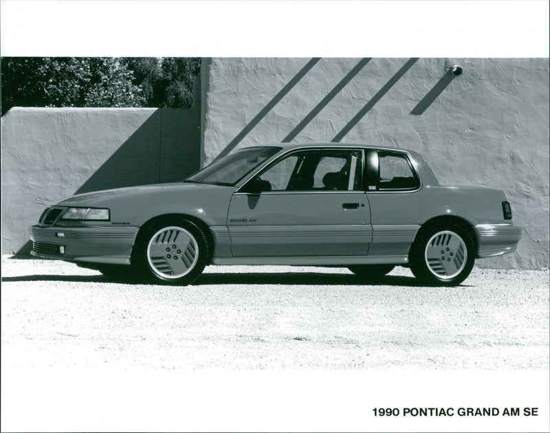 1990 Pontiac Grand Am SE - Vintage Photograph