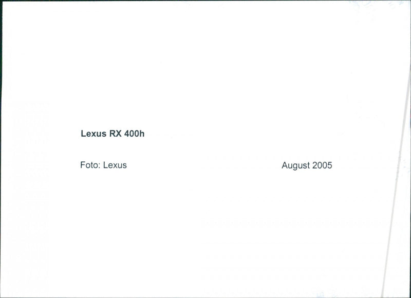 2005 Lexus RX 400h - Vintage Photograph
