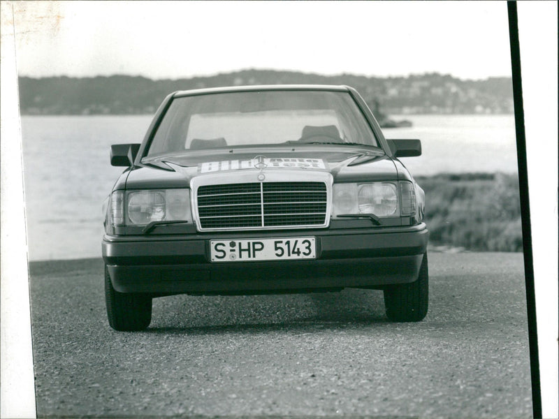 Mercedes-Benz 280SE - Vintage Photograph