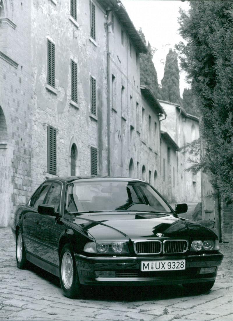 1995 BMW 750i - Vintage Photograph