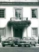 Mercedes-Benz coupés 380 SEC and 500 SEC - Vintage Photograph