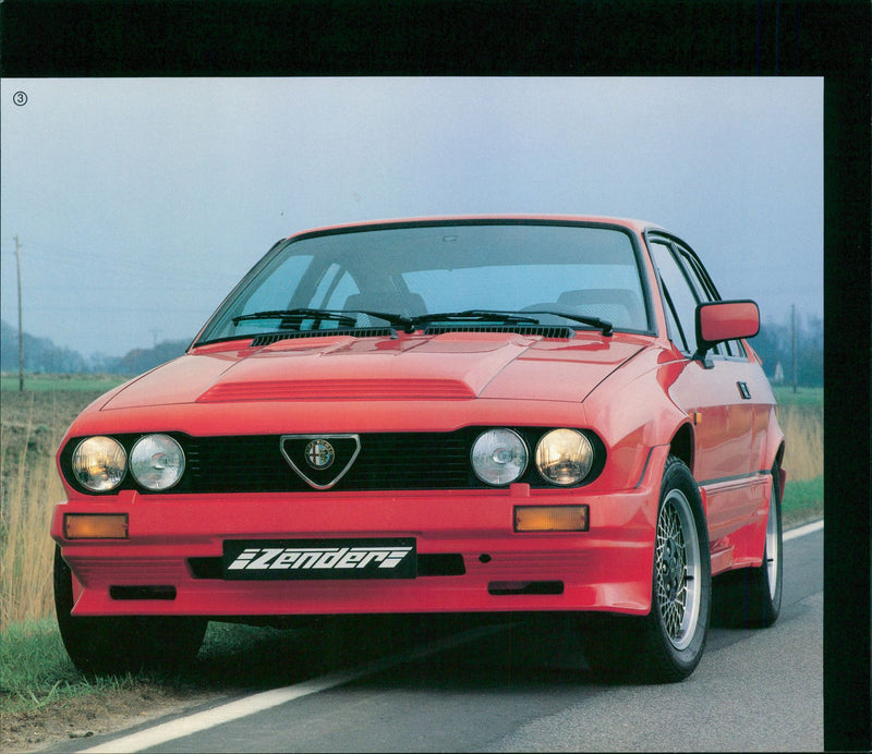 Zender Alfa Romeo GTV - Vintage Photograph