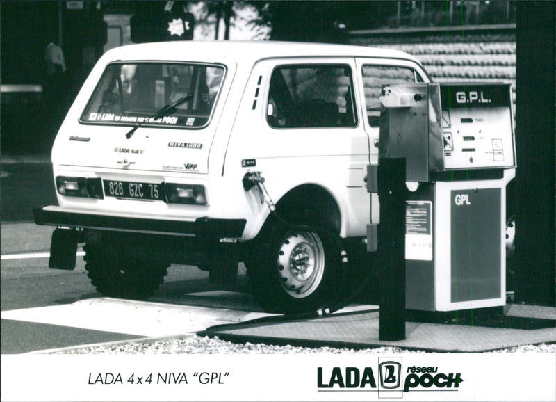 Lada 4x4 Niva GPL - Vintage Photograph