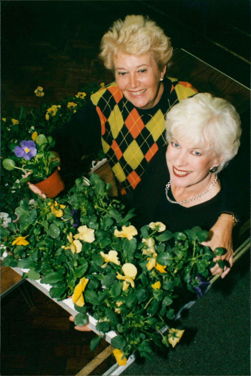 Jean Knowles and Muriel Grieves - Vintage Photograph