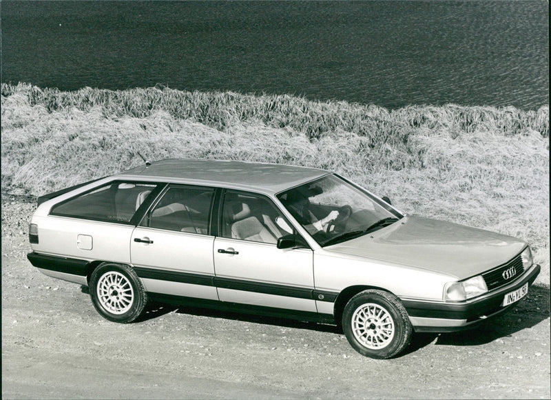 Audi 100 Avant Quattro, 1985 - Vintage Photograph