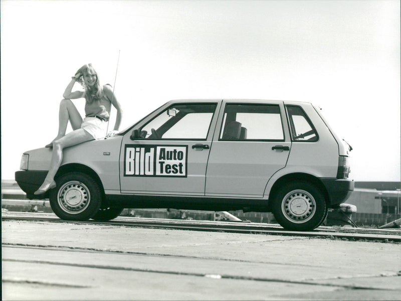 Fiat Uno 70 - Vintage Photograph