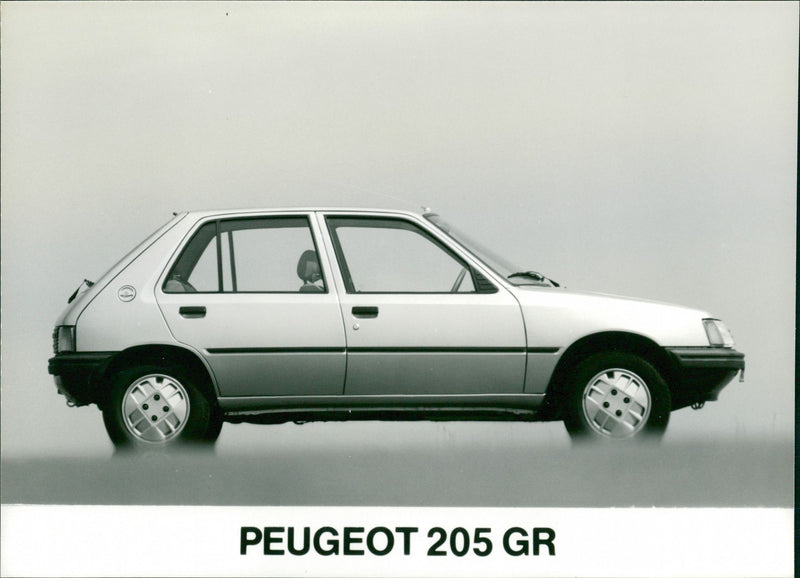 Peugeot 205 GR - Vintage Photograph